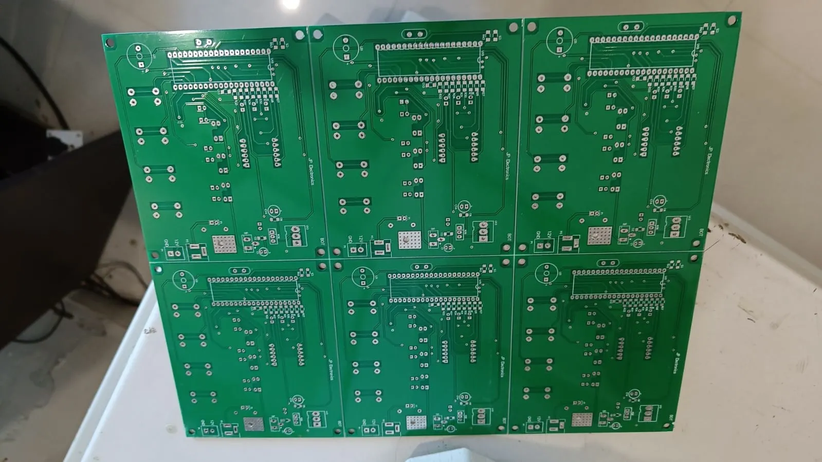 PCB Manufacturer in Greater Noida | Electronics Manufacturing PCB Services